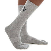 V-toe Solid Athletic Crew Tabi Socks